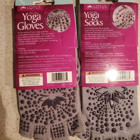 Yoga Socks & Gloves Set - Picture 2 of 2